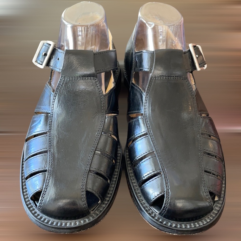 Bally Vintage Gerenzano Buckle Closed Toe Fisherman Sandal Black